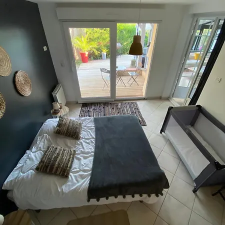 Holiday home L Echo Des Pins, A Pied Merville-Franceville-Plage