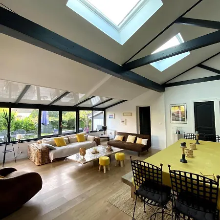 Holiday home L Echo Des Pins, A Pied