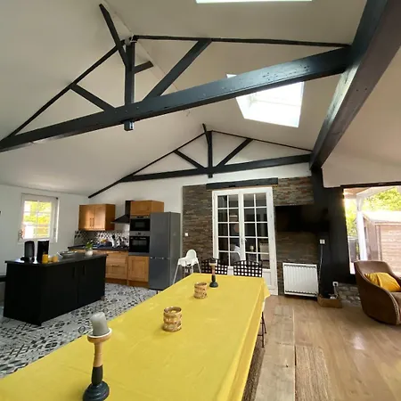 Holiday home L Echo Des Pins, A Pied Merville-Franceville-Plage