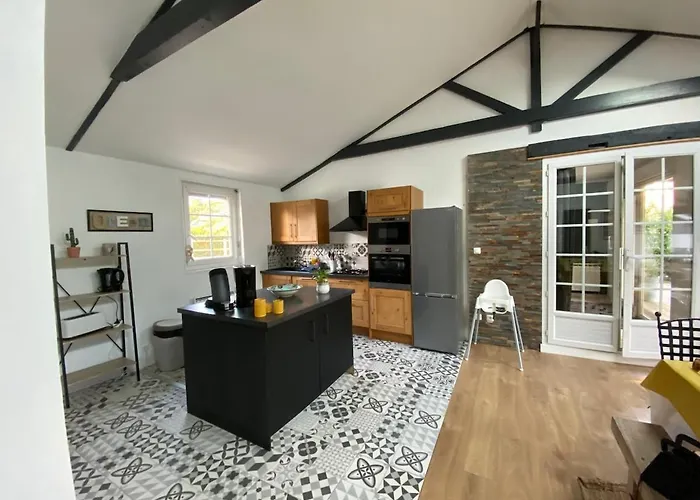 L Echo Des Pins, A Pied * Merville-Franceville-Plage