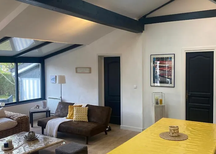 L Echo Des Pins, A Pied